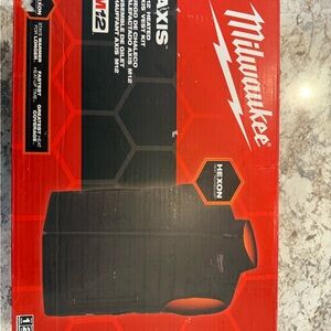 Milwaukee Black Heated Vest for Men